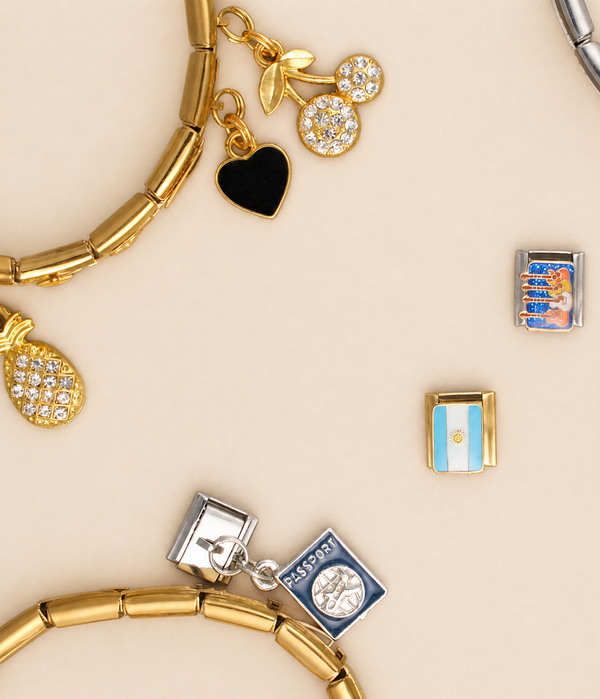 10 Charms = 無料のブレスレット!