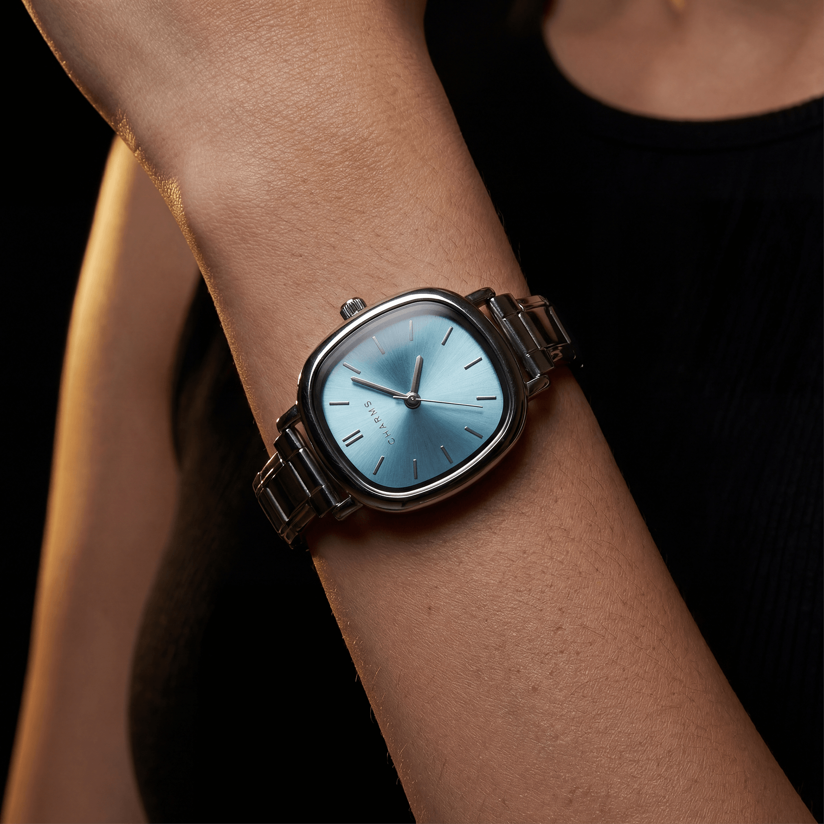 Capri – シルバー・ブルーダイヤルエディション