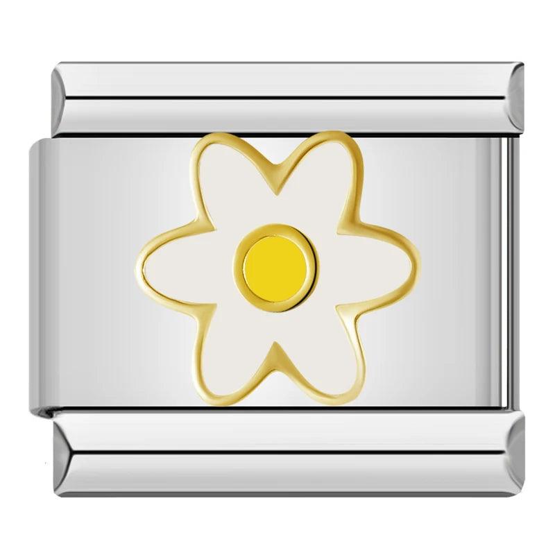 White Daisy and Her Yellow Heart - Charms Official