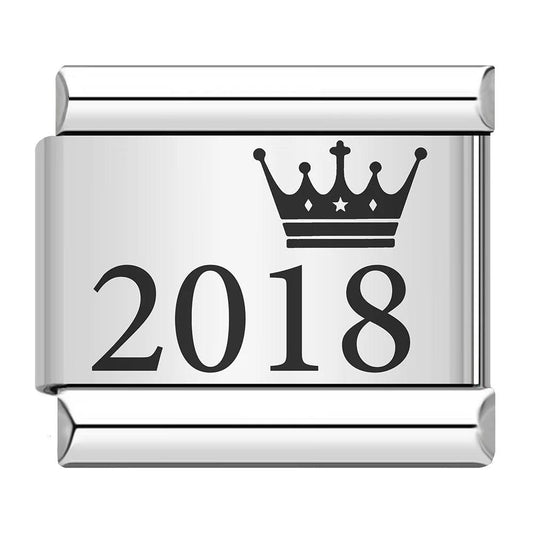 Year 2018, on Silver - Charms Official